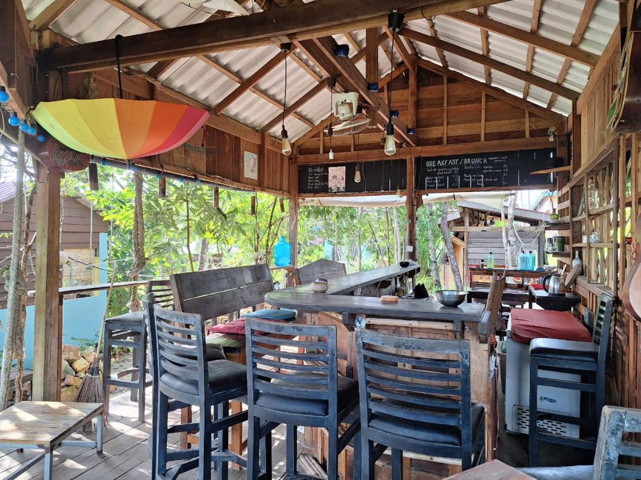 Dragonfly Guesthouse Ko Rong Sanloem Eksteriør bilde